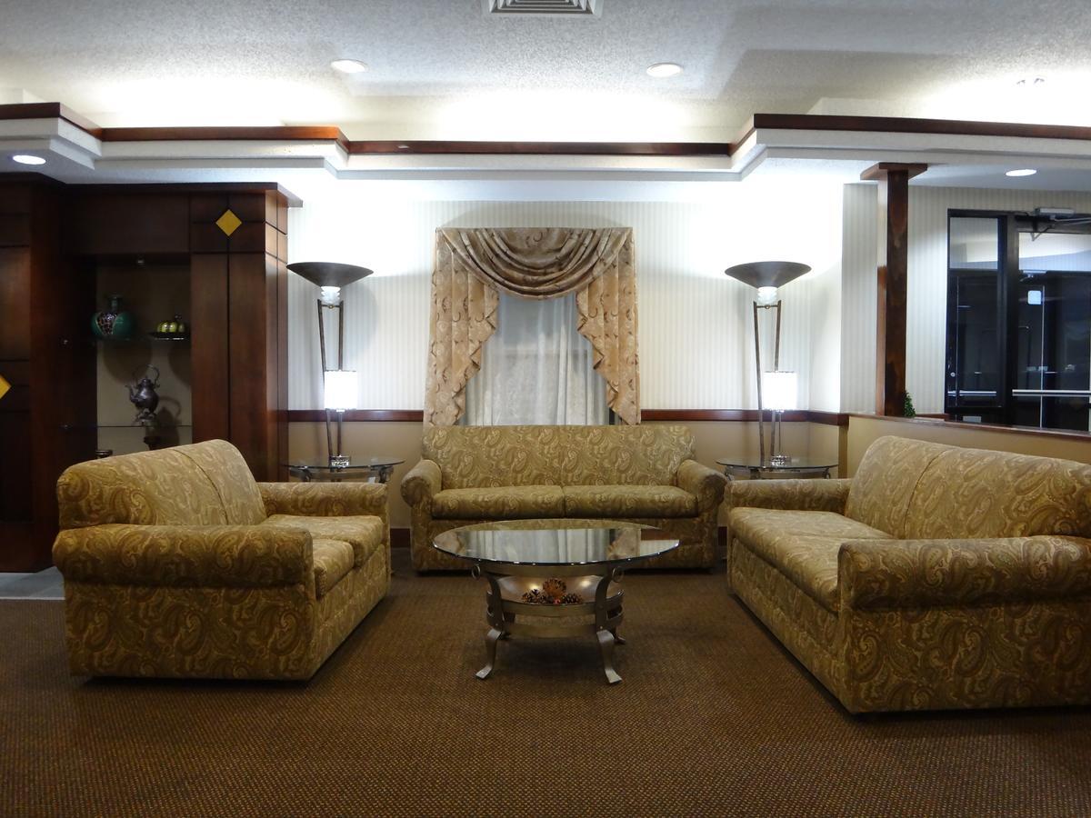 Windsor Inn & Suites Dodge City Eksteriør bilde