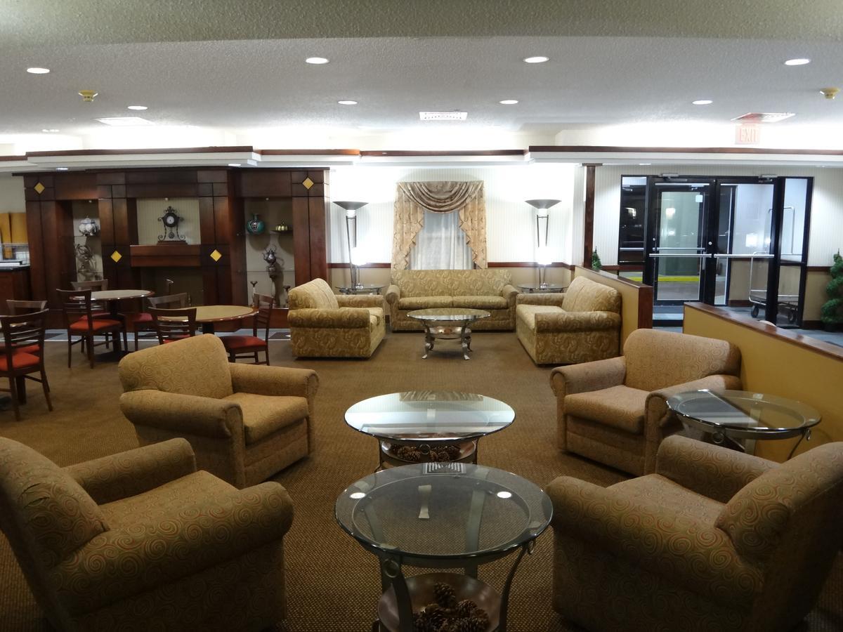 Windsor Inn & Suites Dodge City Eksteriør bilde
