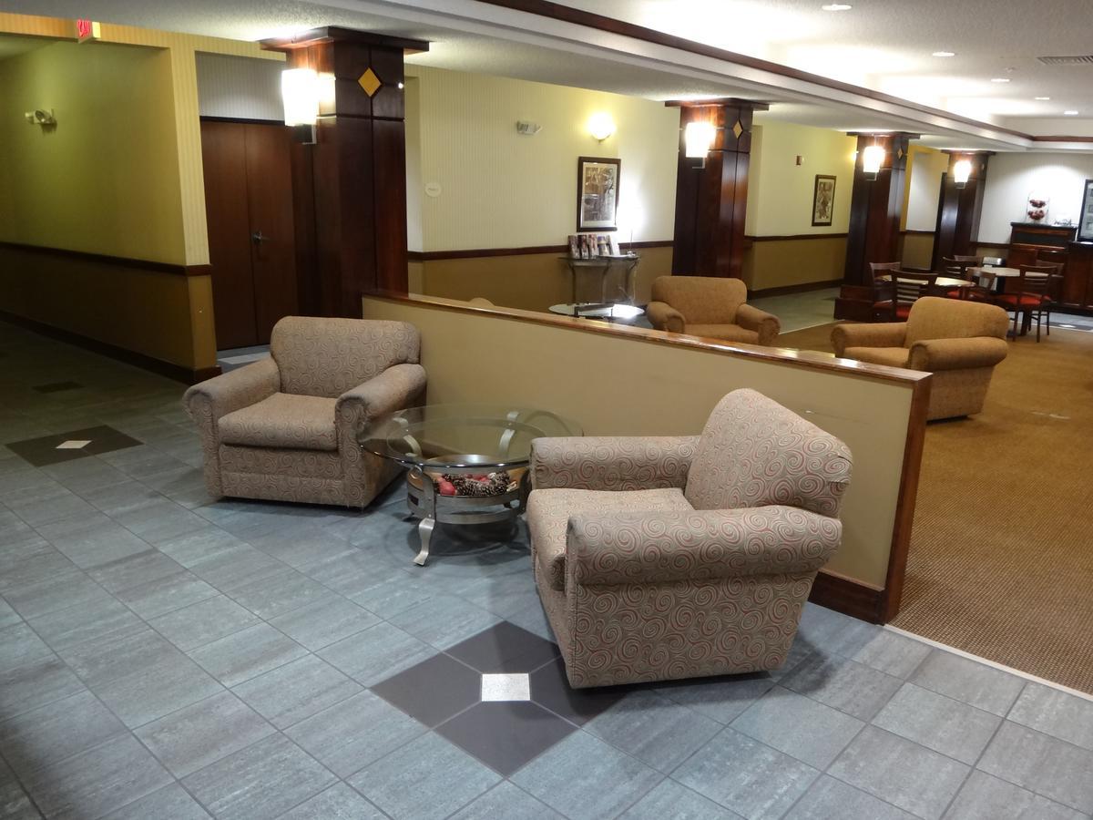 Windsor Inn & Suites Dodge City Eksteriør bilde