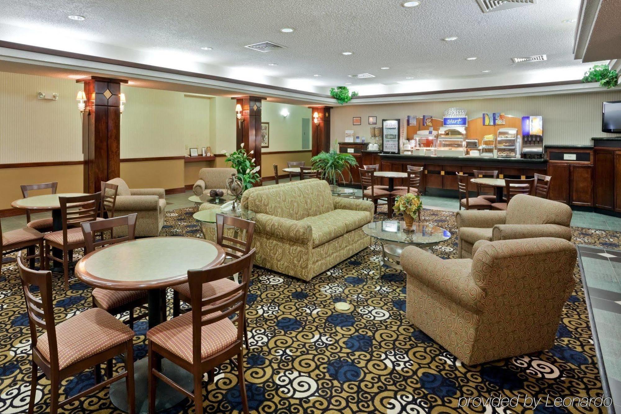 Windsor Inn & Suites Dodge City Eksteriør bilde