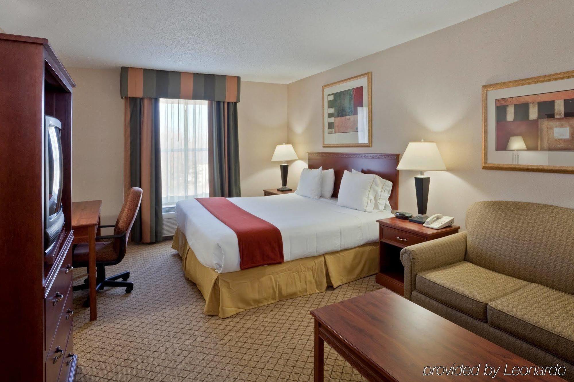 Windsor Inn & Suites Dodge City Eksteriør bilde